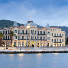 Grand Hôtel Poseidonion : Luxe et Sérénité à Spetses