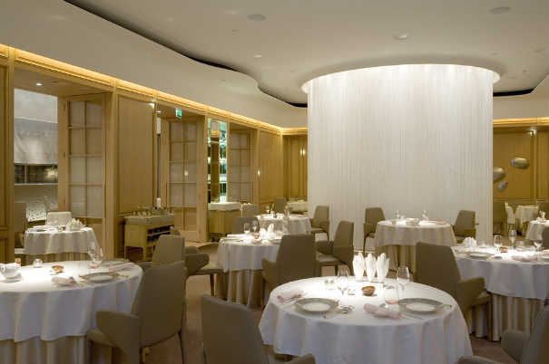 Restaurant - Alain Ducasse at The Dorchester