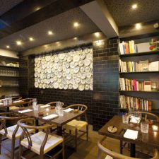 O Talho, A Cevicheria et A Cafetaria by Kiko Martins