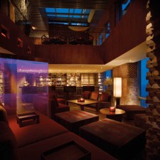 Shanghai: Vue Bar & Xindalu