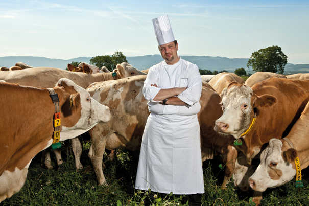 james-norman-vaches-kempinski