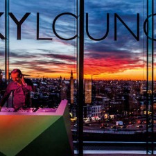 Skylounge Amsterdam, hôtel Hilton, festif et tendance