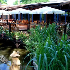 Hliněná Bašta d’Hynek Vávra